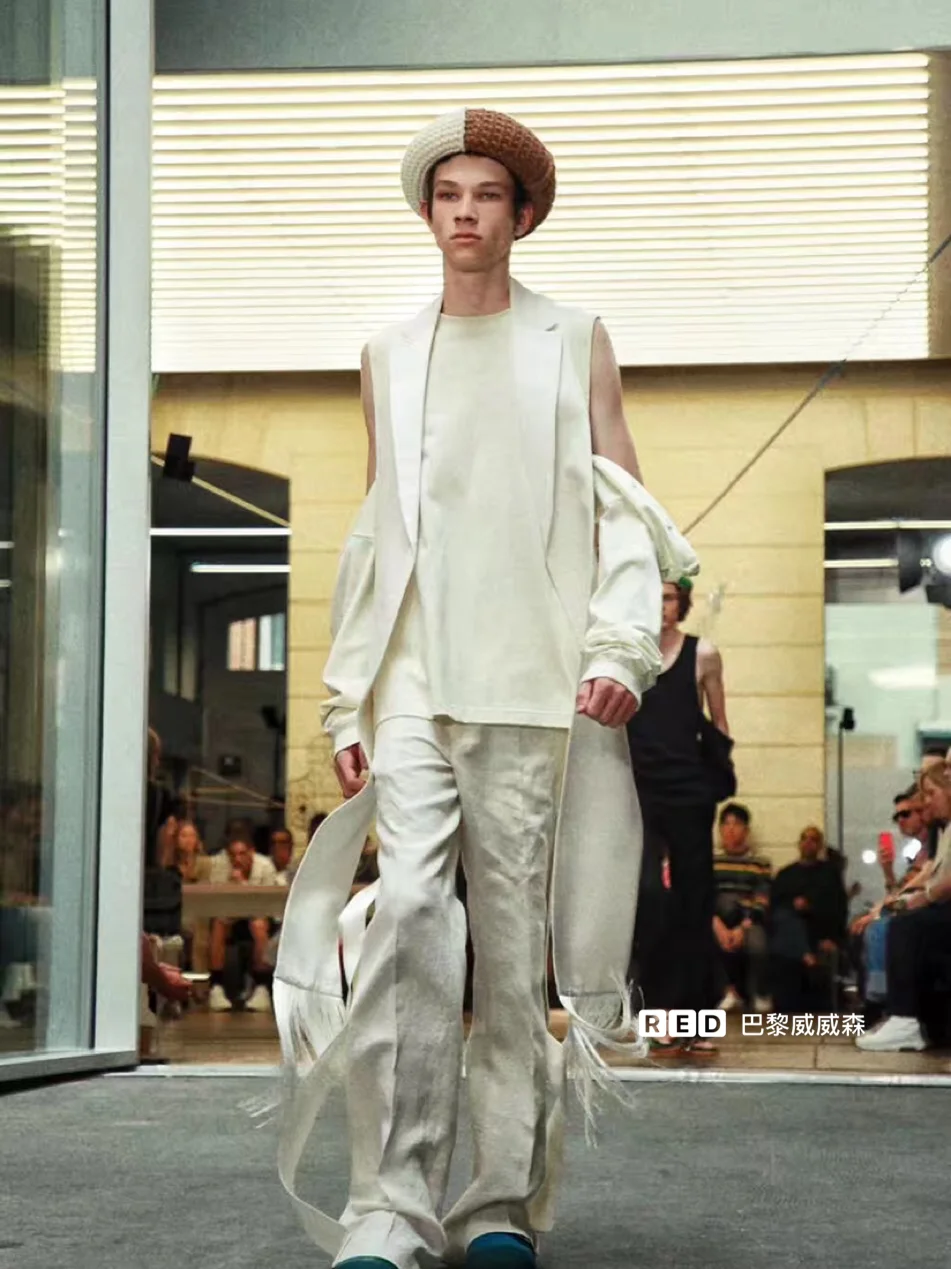 时尚届颠覆——无性别主义潮流 U⃣N⃣I⃣S⃣E⃣X⃣