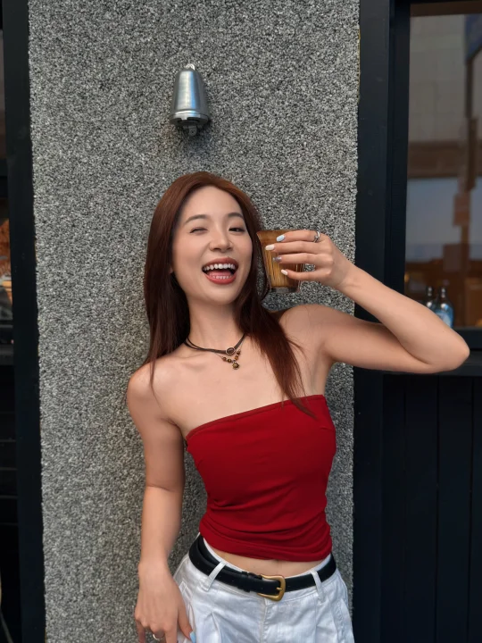 阳光明媚 我也明媚