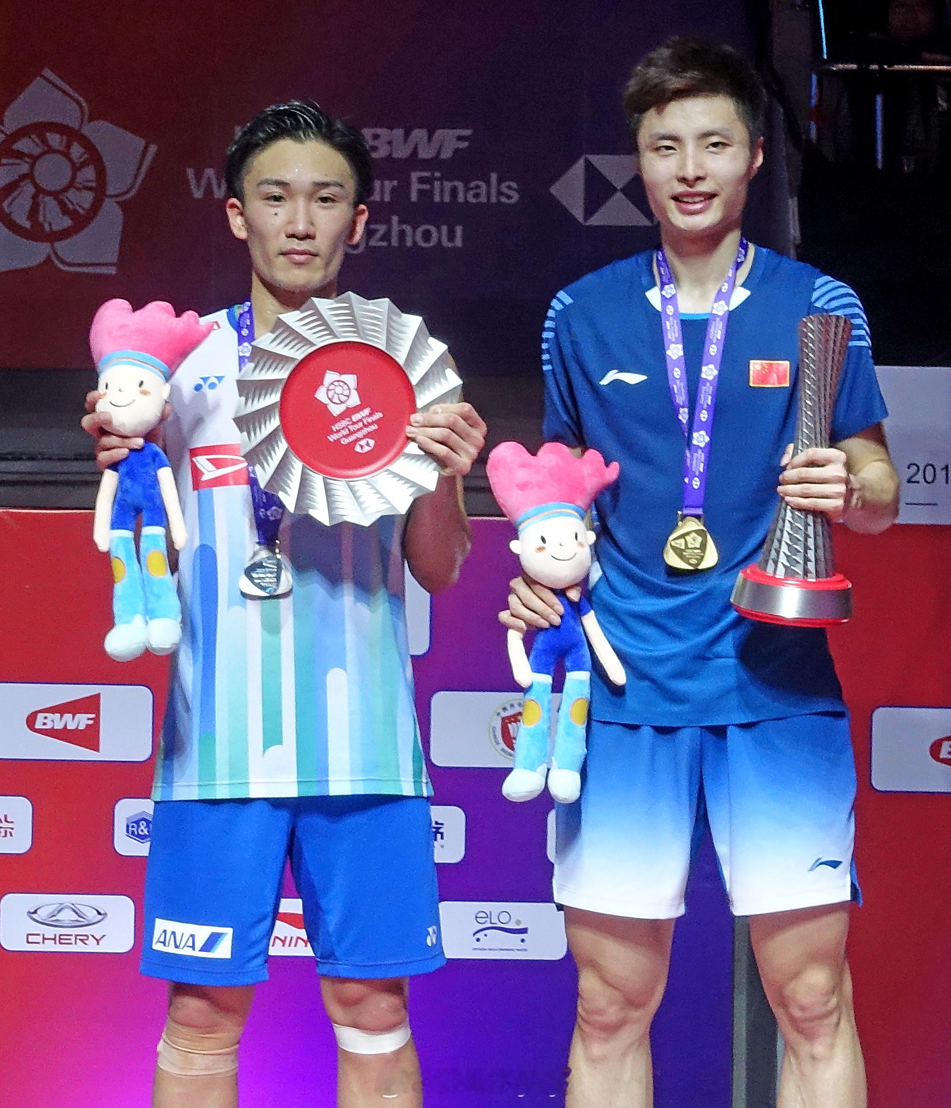 我爱羽球天王杯 2018年广州年终总决赛男单决赛，石宇奇生涯首次战胜当时的世界第