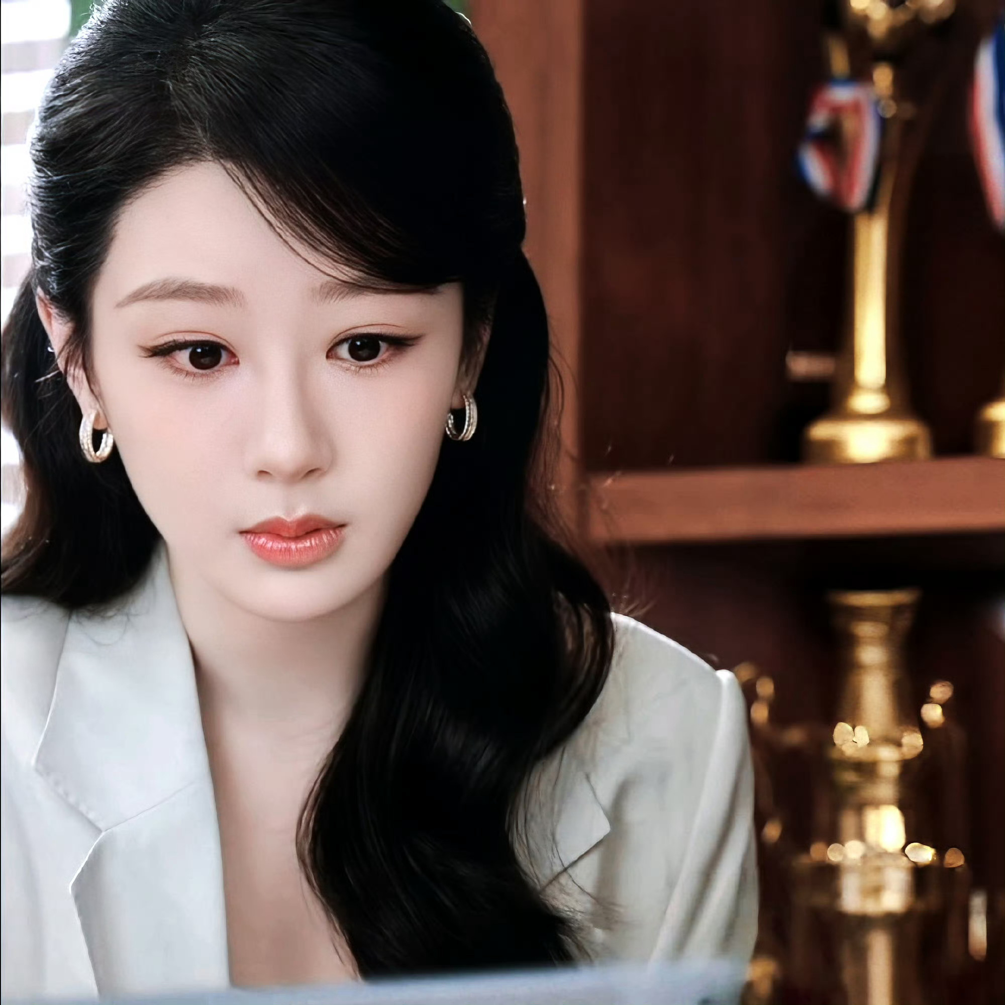 杨紫范志毅黄健翔合作 💜世界杯开幕喜剧上映 看球喝蒙牛 💜杨紫 愿你对自己有