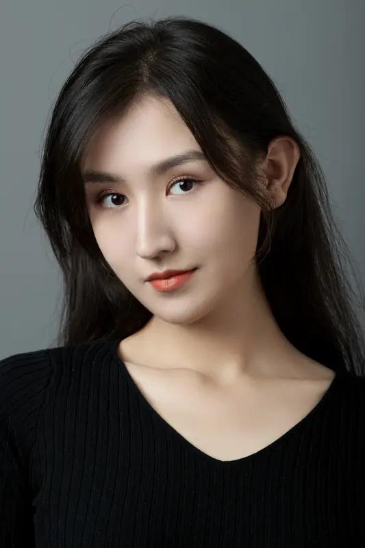 苗京京被举报了，这消息让我脊背发凉！
仅仅几个月的时间，她就从全网追捧的宠儿，变