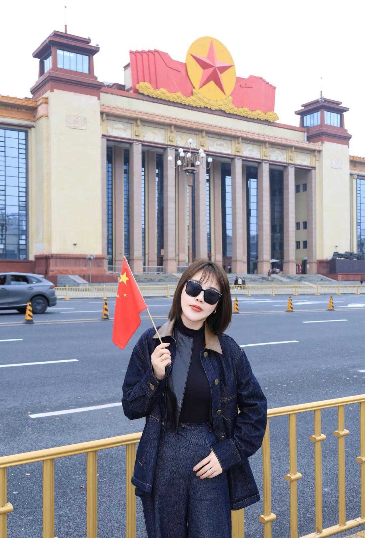 生在红旗下，长在春风里，感受一下英雄城市的浪漫！