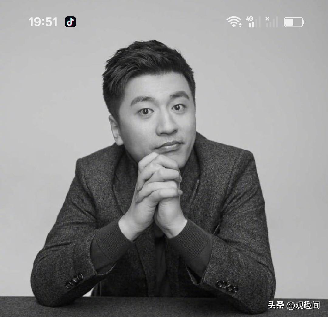 为什么大家这么喜欢张老师，因为他跨越阶层后，没有反手把门关上，而是把门打开 教更