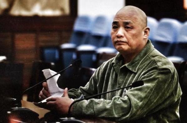 在河南漯河，曾经很长一段时间里流传着这么一句话： “在漯河，你可以不知道市长叫什