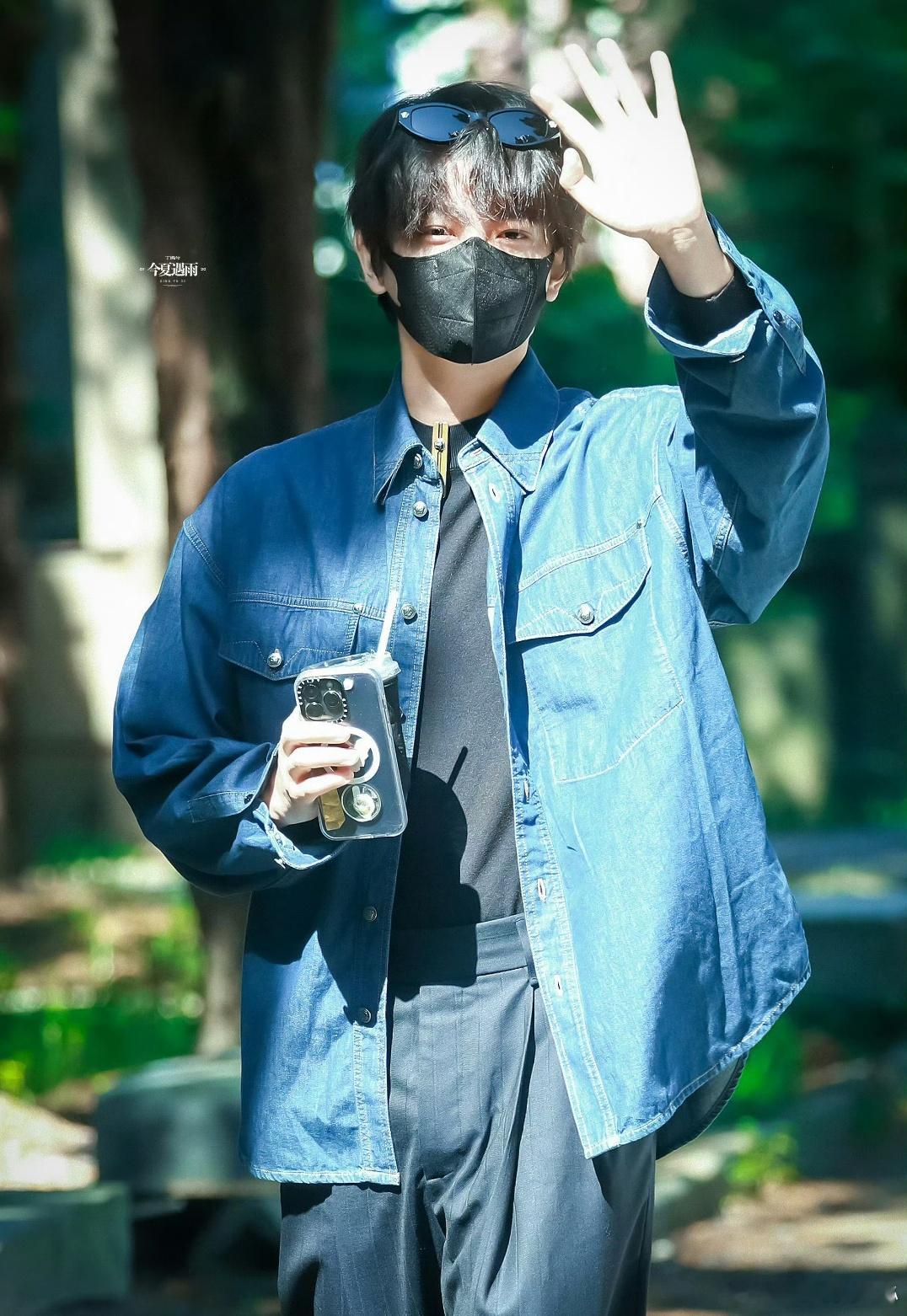 丁禹兮司宫令最后一天进妆 丁禹兮今日进妆上班路透🈶，最后一天上班，祝赵皑杀青大