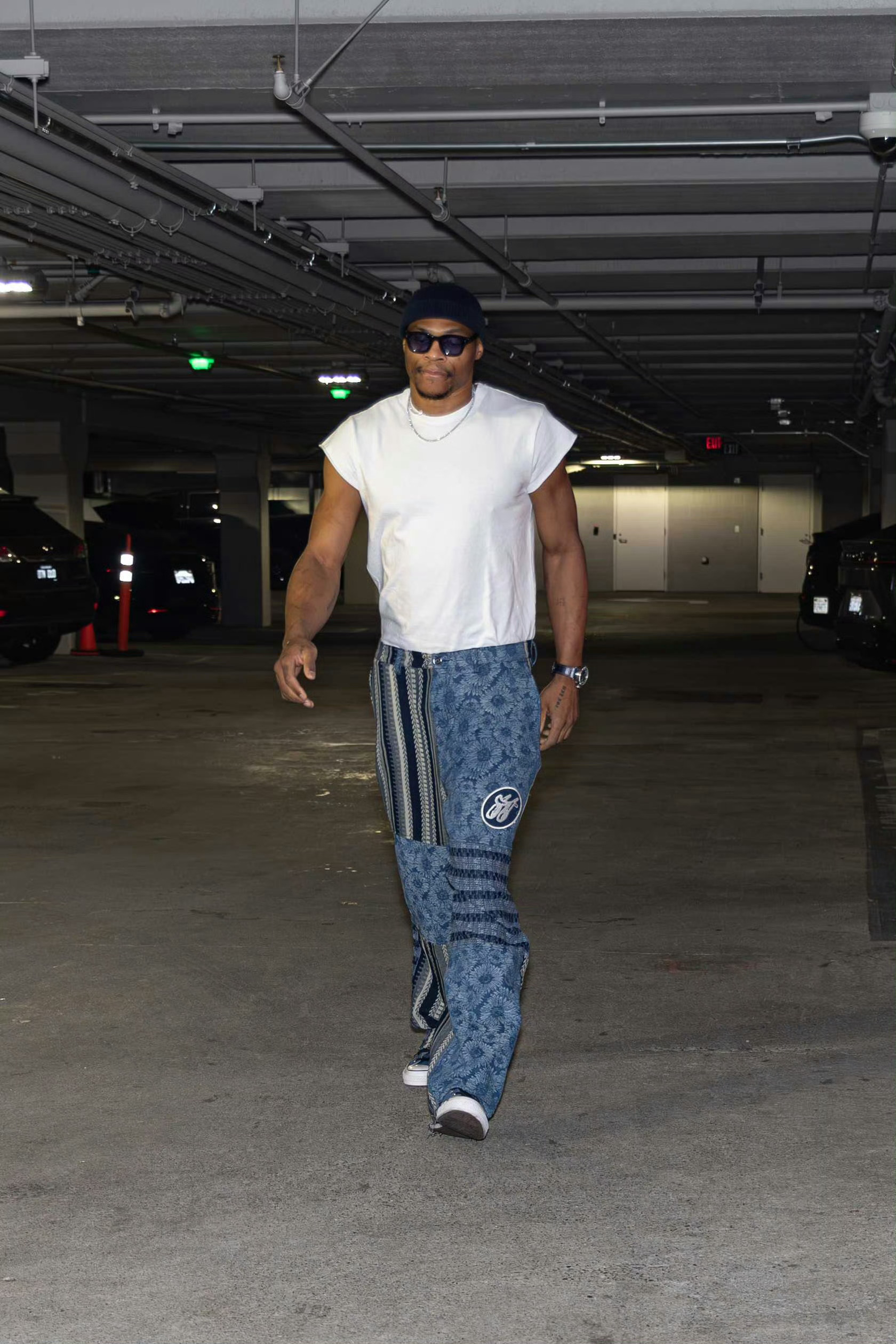 老小子复出咯威斯布鲁克