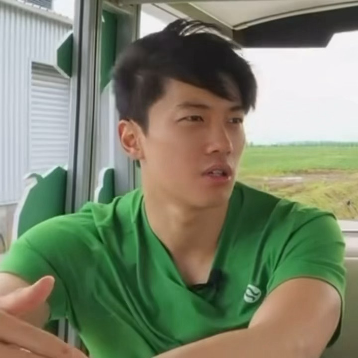 这个风是不是有病啊，把我笑成傻坤了 