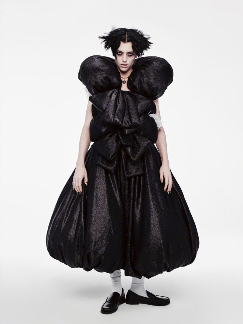 Beyond Noise Issue 5   暗黑哥特风时装大片Binx Wal