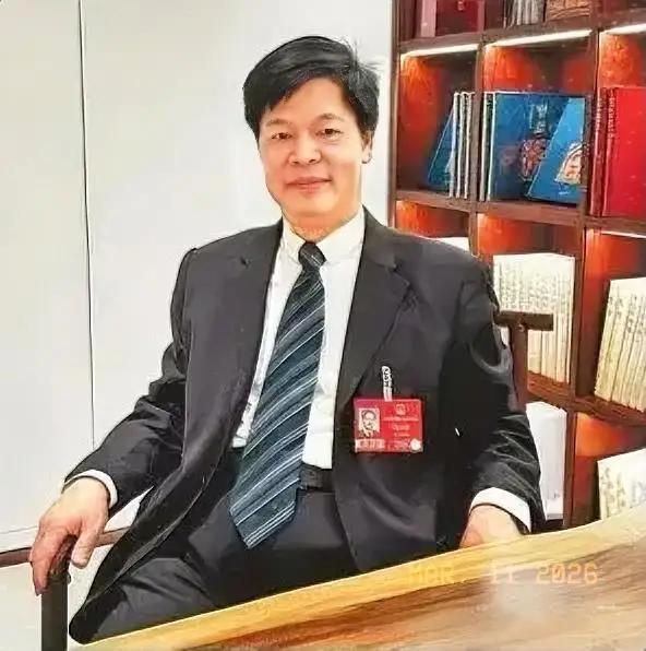 政府工作报告已明确，2026年城乡居民基础养老金月最低标准将再提高20元，由之前