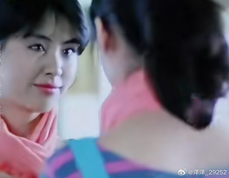 洋洋高锐·镜花难懂◎昔日花外楼黄鹂唤不停◎漂泊在海外是……身留是……心留◎芳心入