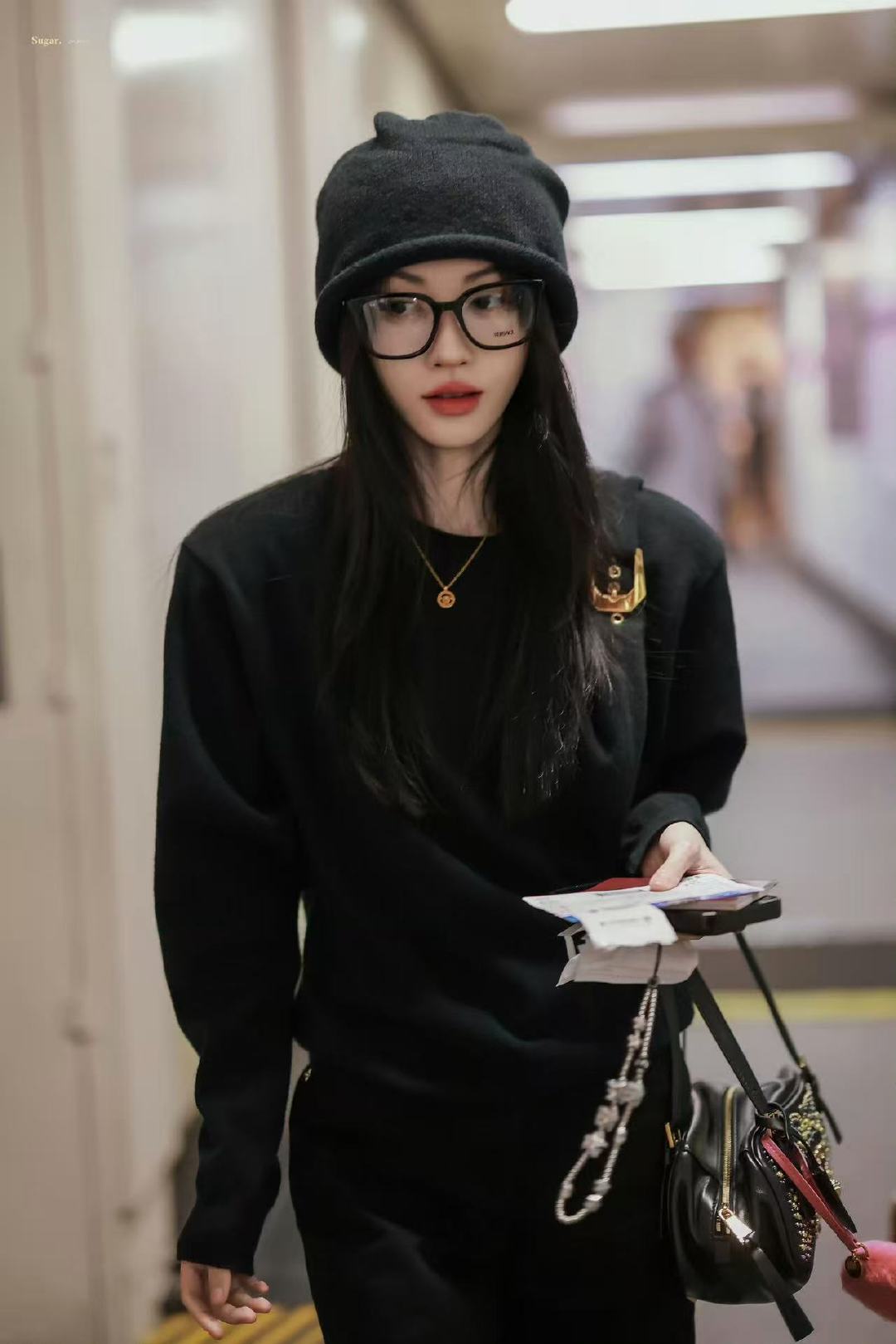 鞠婧祎[超话]鞠婧祎出发米兰look鞠婧祎出发时装周是的完全是老公[好喜欢] ​