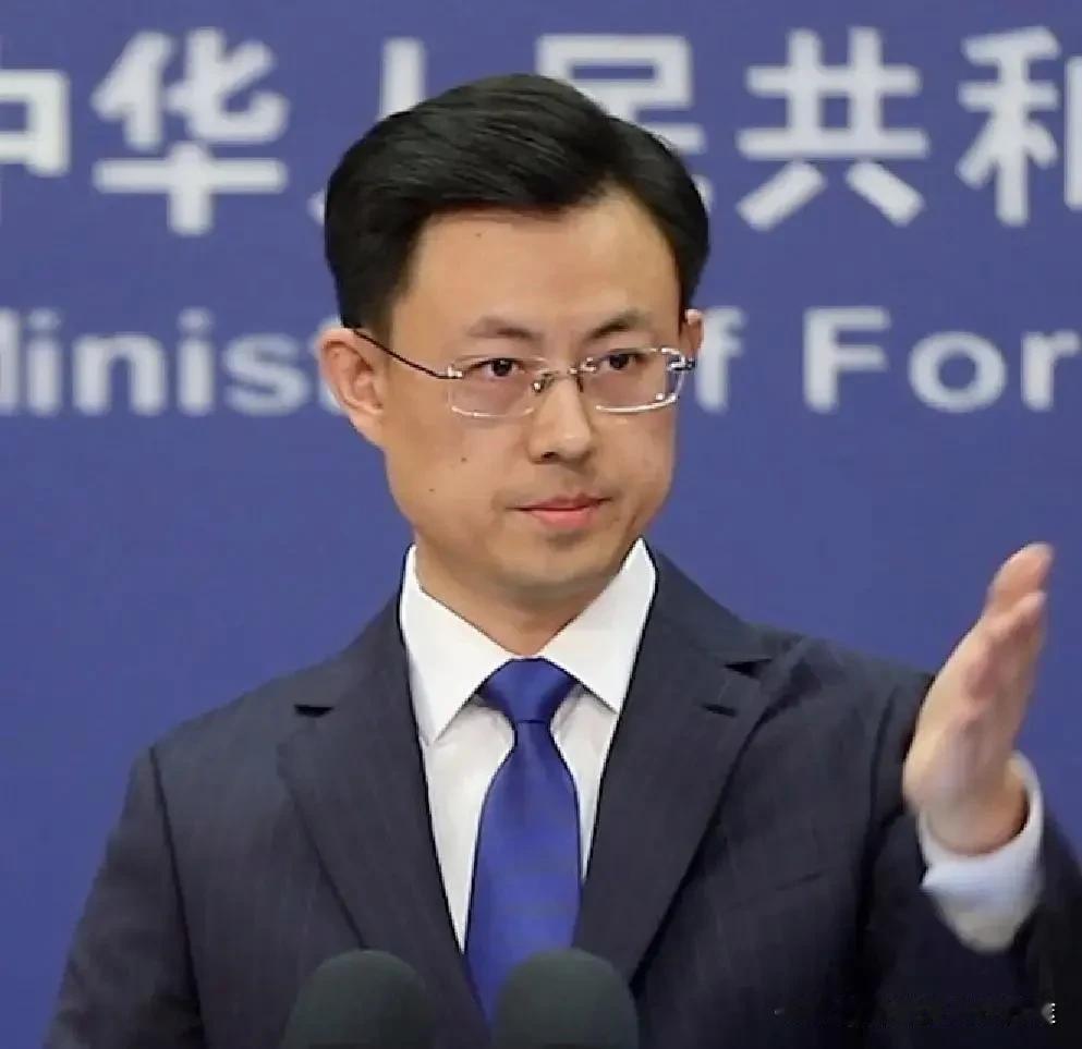 日本急眼了？中方强硬回应“九三阅兵”外交挑衅：历史不是儿戏！
 
最近日本政府干