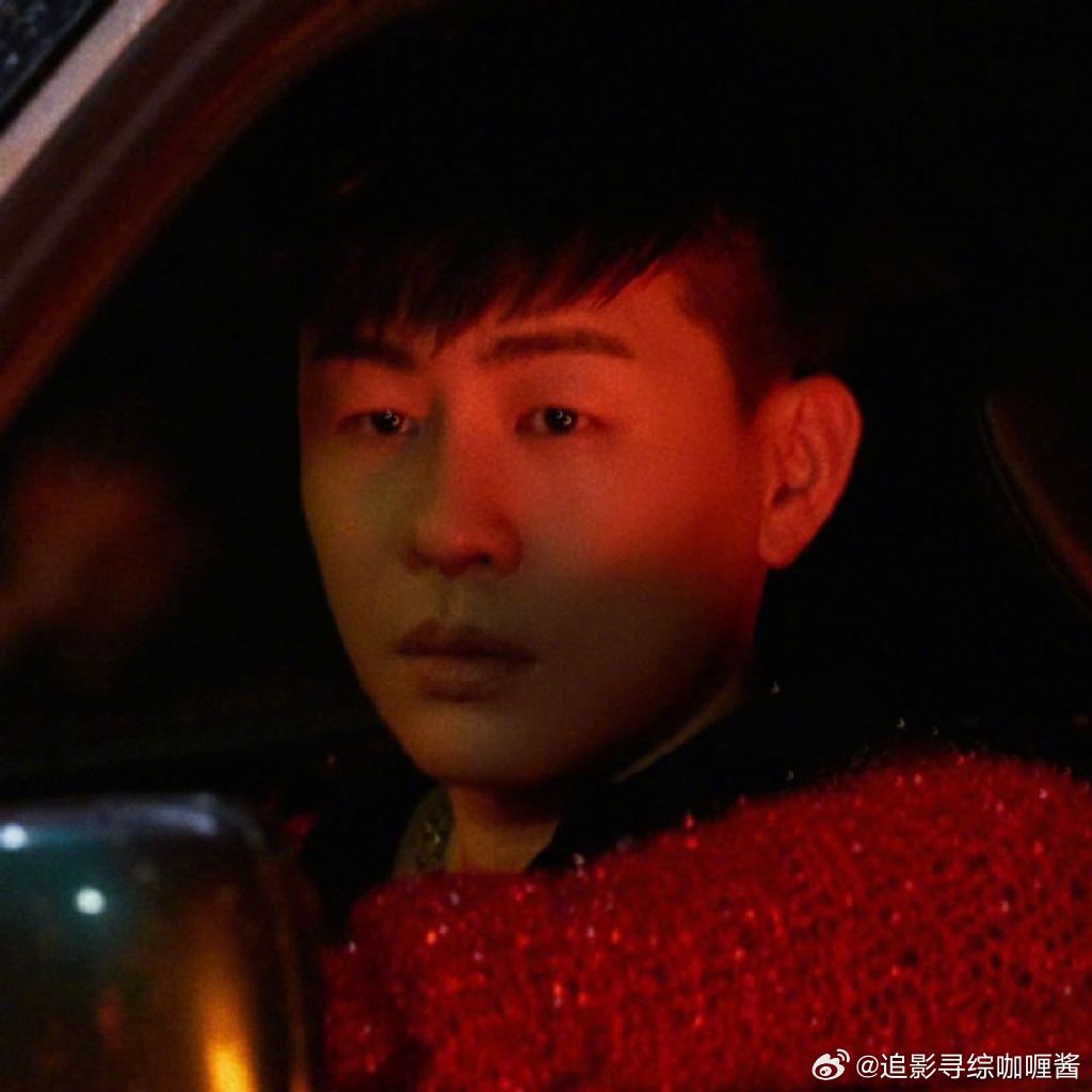 湖南卫视跨年节目单  胡彦斌跨年唱再见爱人  胡彦斌湖南跨年晚会唱再见爱人  好