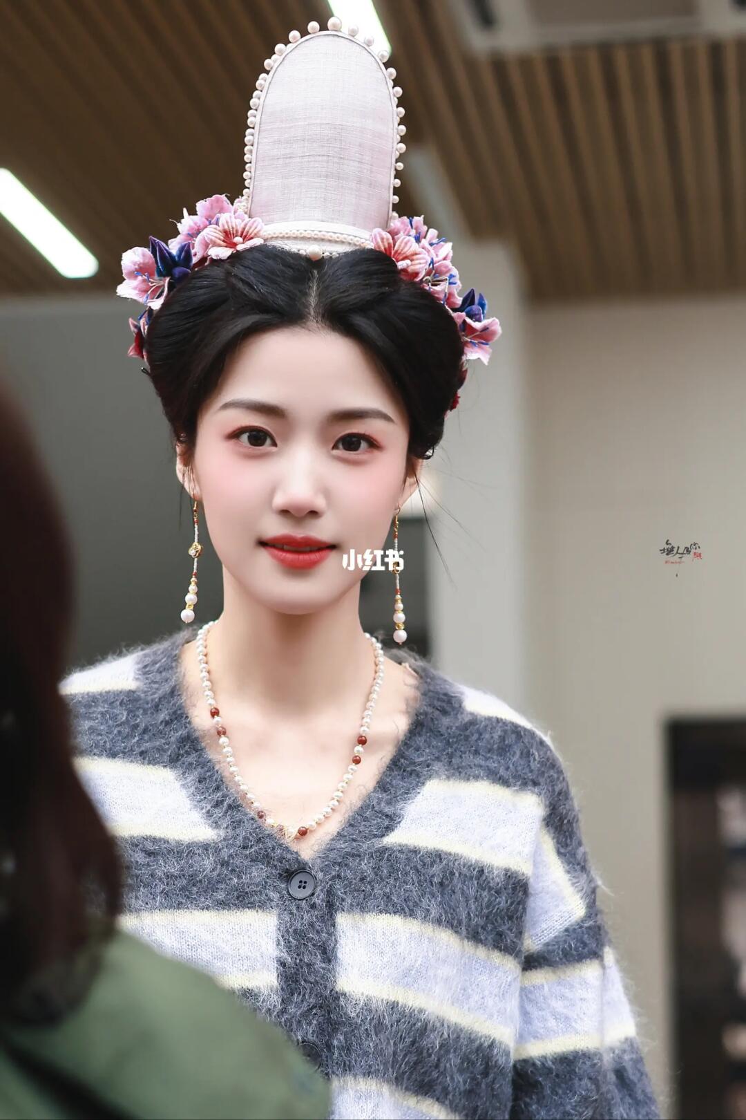 哇 这个发型剧里第一次见！