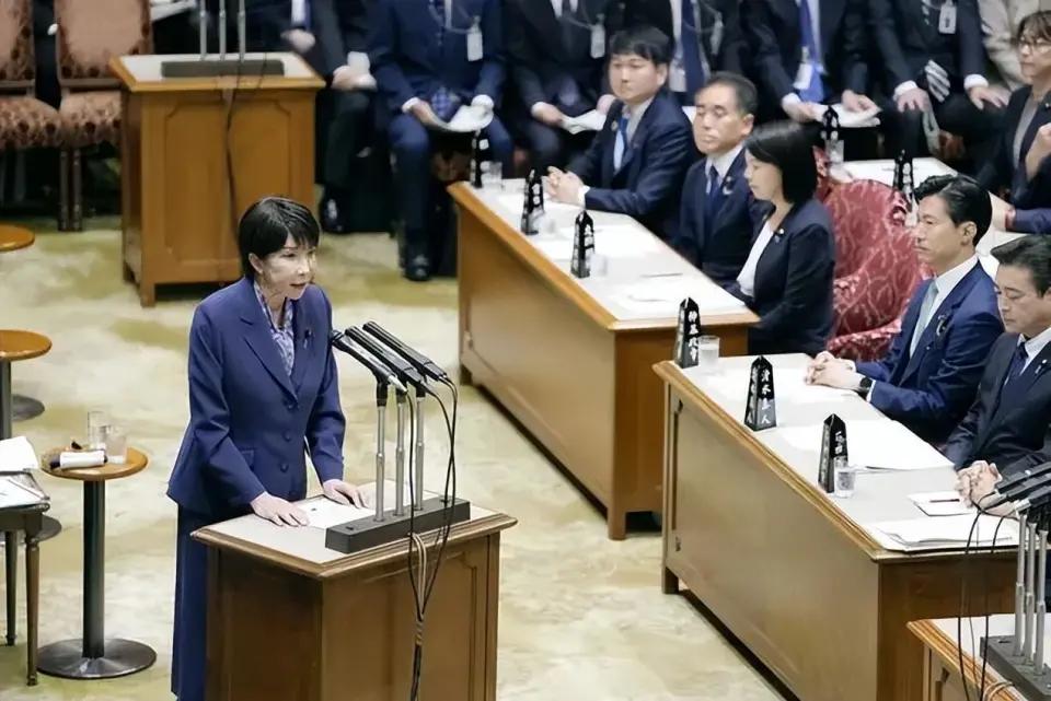 “死不悔改！高市早苗放话中方不能要求自己悔改！”10月16日，日本参议院预算委员