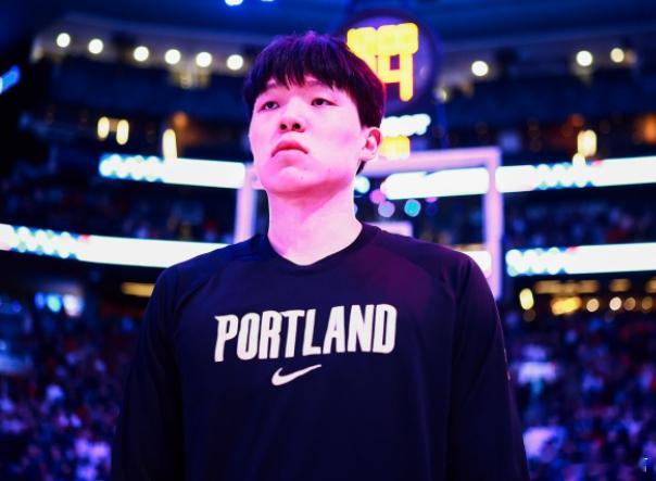 12月03日讯 NBA常规赛，开拓者客场118-121不敌猛龙遭遇3连败。本场比