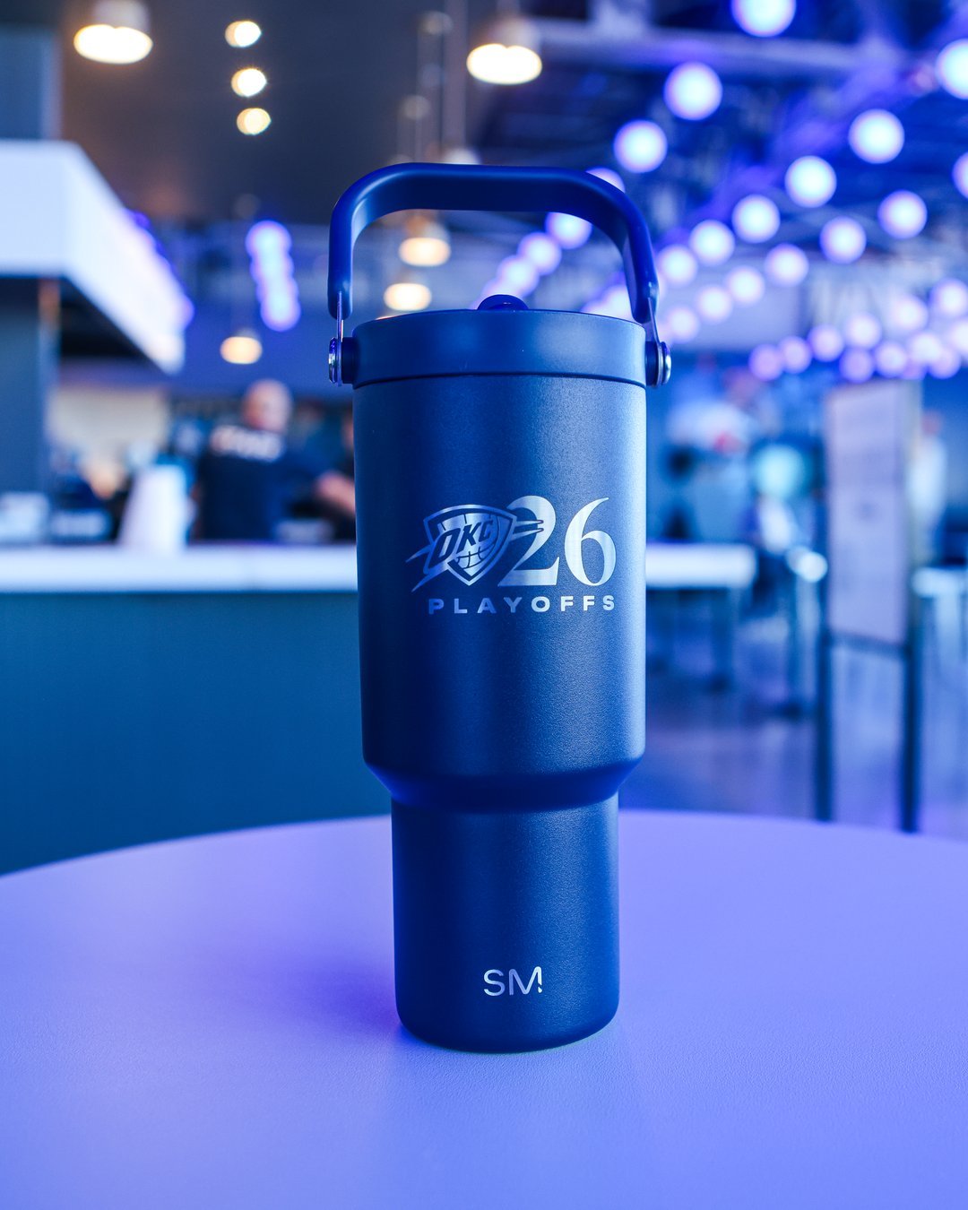 雷霆官方发布的一些季后赛图片⚡太阳首轮碰雷霆太阳vs雷霆雷霆