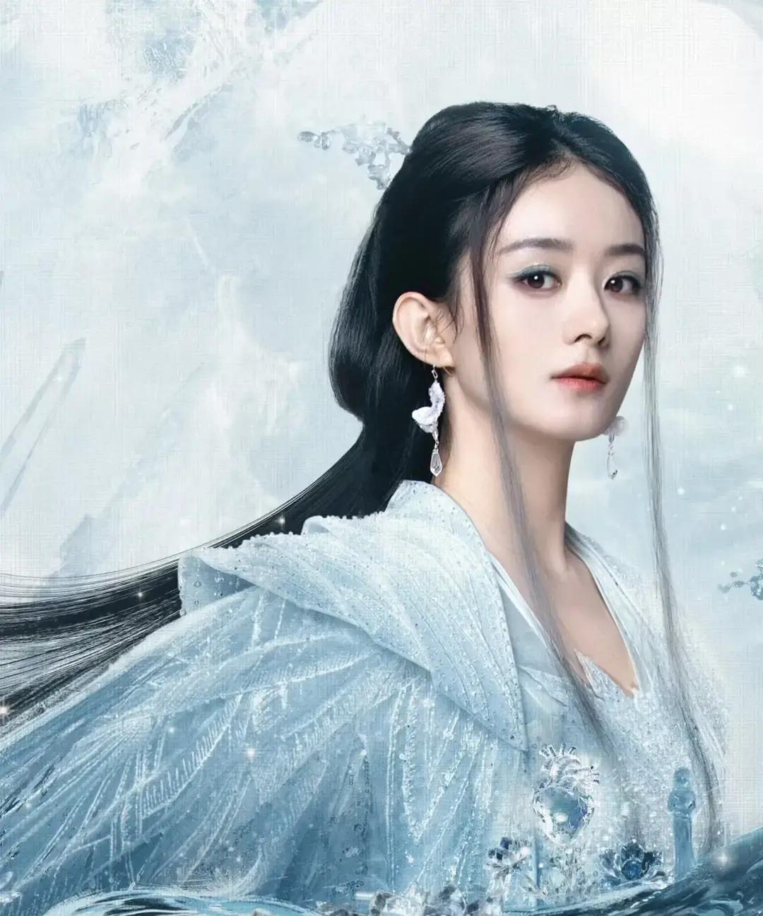 碎梦仙君一抬眼，全网屏住呼吸。
 
赵丽颖把反派演成月光刀，冷光一闪，你心脏先裂