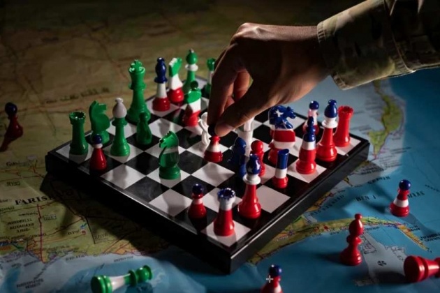 国际局势美伊以冲突 幂谈天下 伊朗同意在巴基斯坦举行会谈，同时筹备新的军事行动华