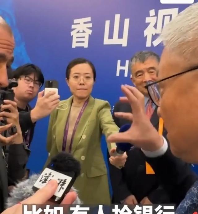 香山论坛上，阎学通与以色列代表发生激烈争吵，场面十分惊人！阎学通怒斥以军应该瞄准