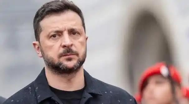 乌克兰都快被俄罗斯打亡国了，可为什么乌克兰到现在也不投降？说白了，不是乌克兰不想