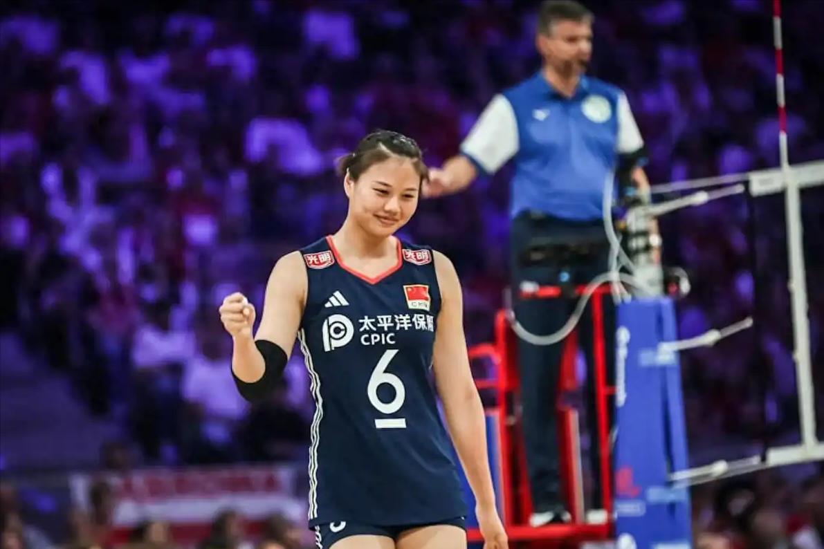 有点可惜！中国女排 2 - 3 输给东道主波兰，无缘总决赛四强，5局都领先3局被