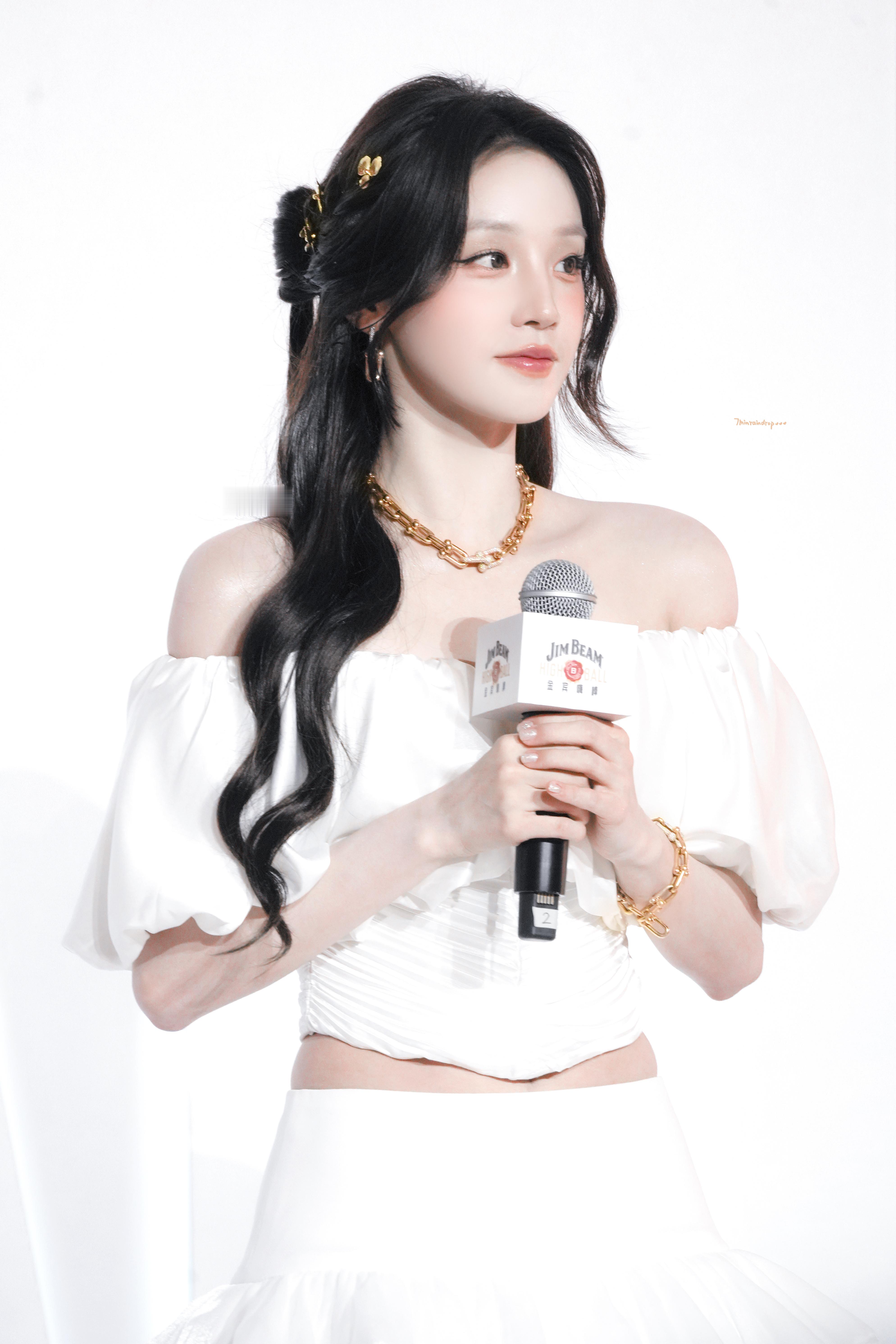260922 Jim Beam💛🥃🍨☀️宋雨琦[超话] · 今日星拍放送 