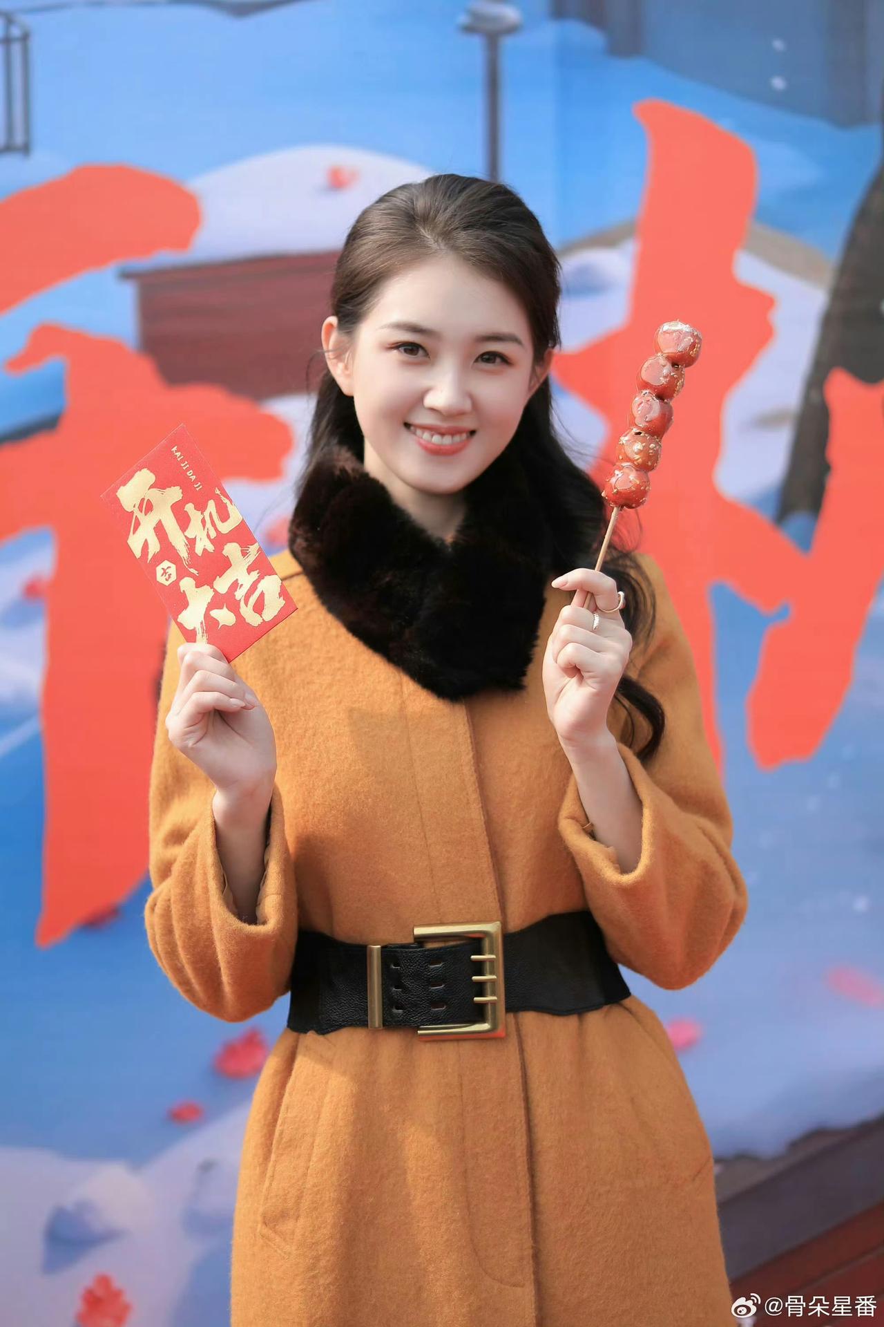 好漂亮的女演员，支持美女多拍戏