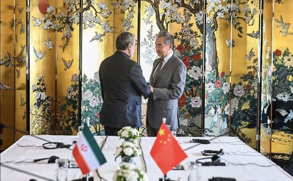 现场，伊朗答应中国了。6月22日，王毅在新德里会见了伊朗最高国家安全委员会副秘书