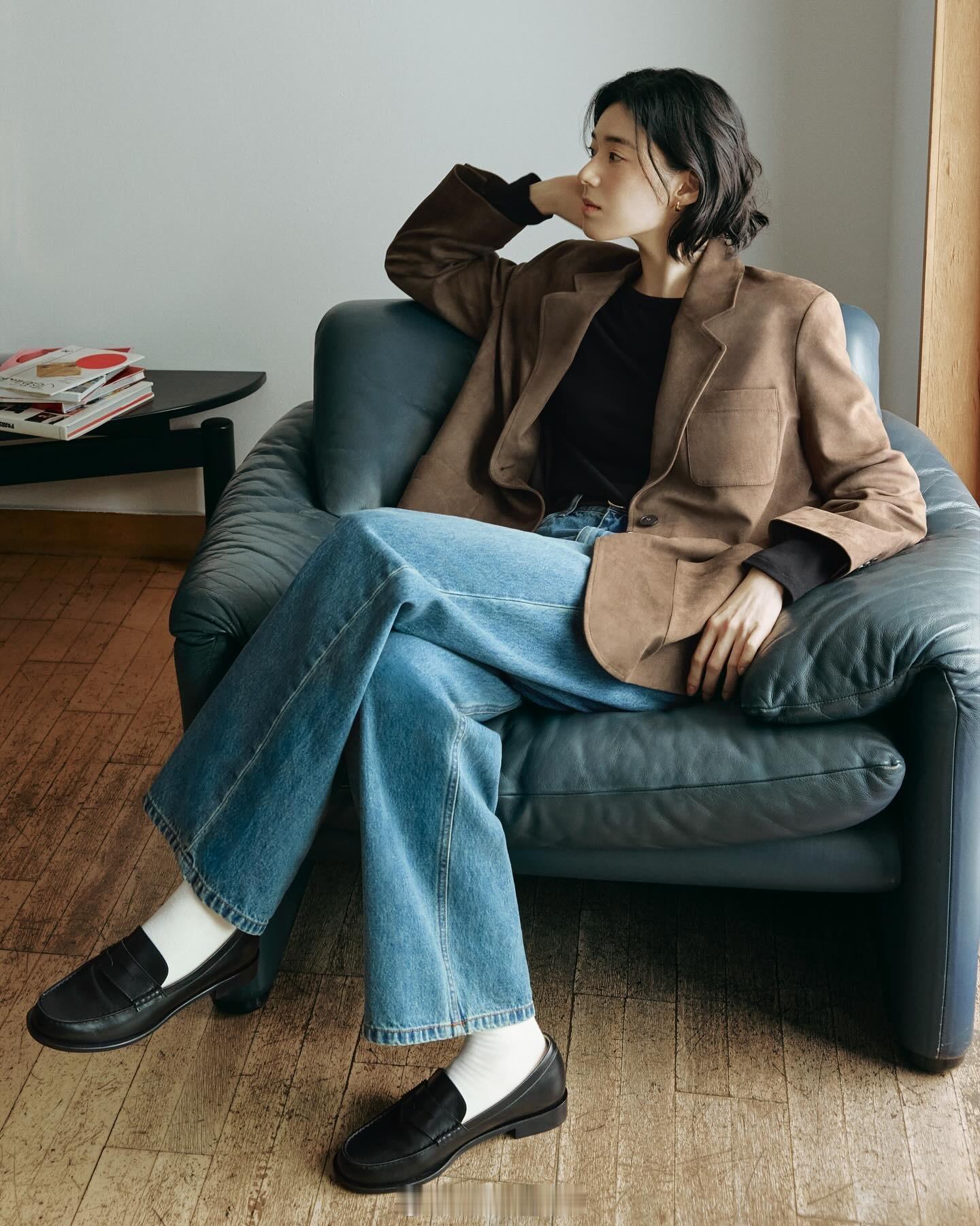 郑恩彩更新一组穿搭 ​​​