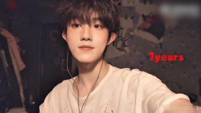 苏新皓不再是一个人了 19岁的伙伴加成 这成长太戳心了少年自有星光伴！苏新皓从孤