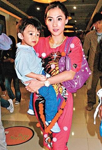 张柏芝谈子女婚姻引热议：“不干涉”背后，藏着多少父母的教育困惑？
 
前言
“我