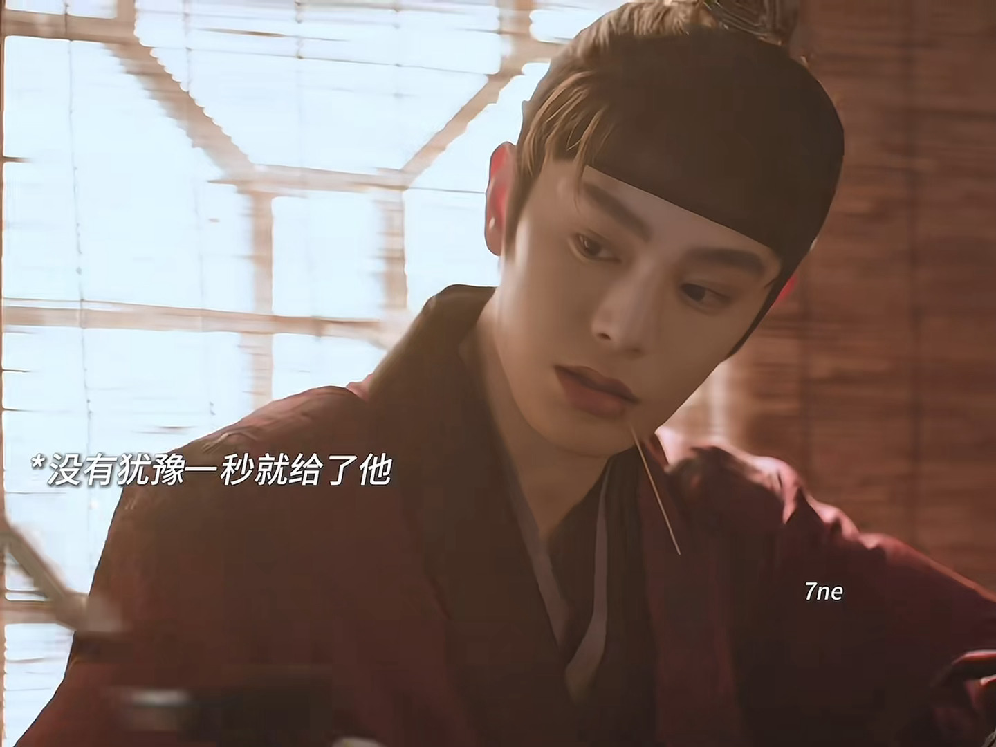 哇毫不犹豫就给过令牌这里。。自己在江湖摸爬滚打还保有一颗侠义之心 赵凌我保证你是