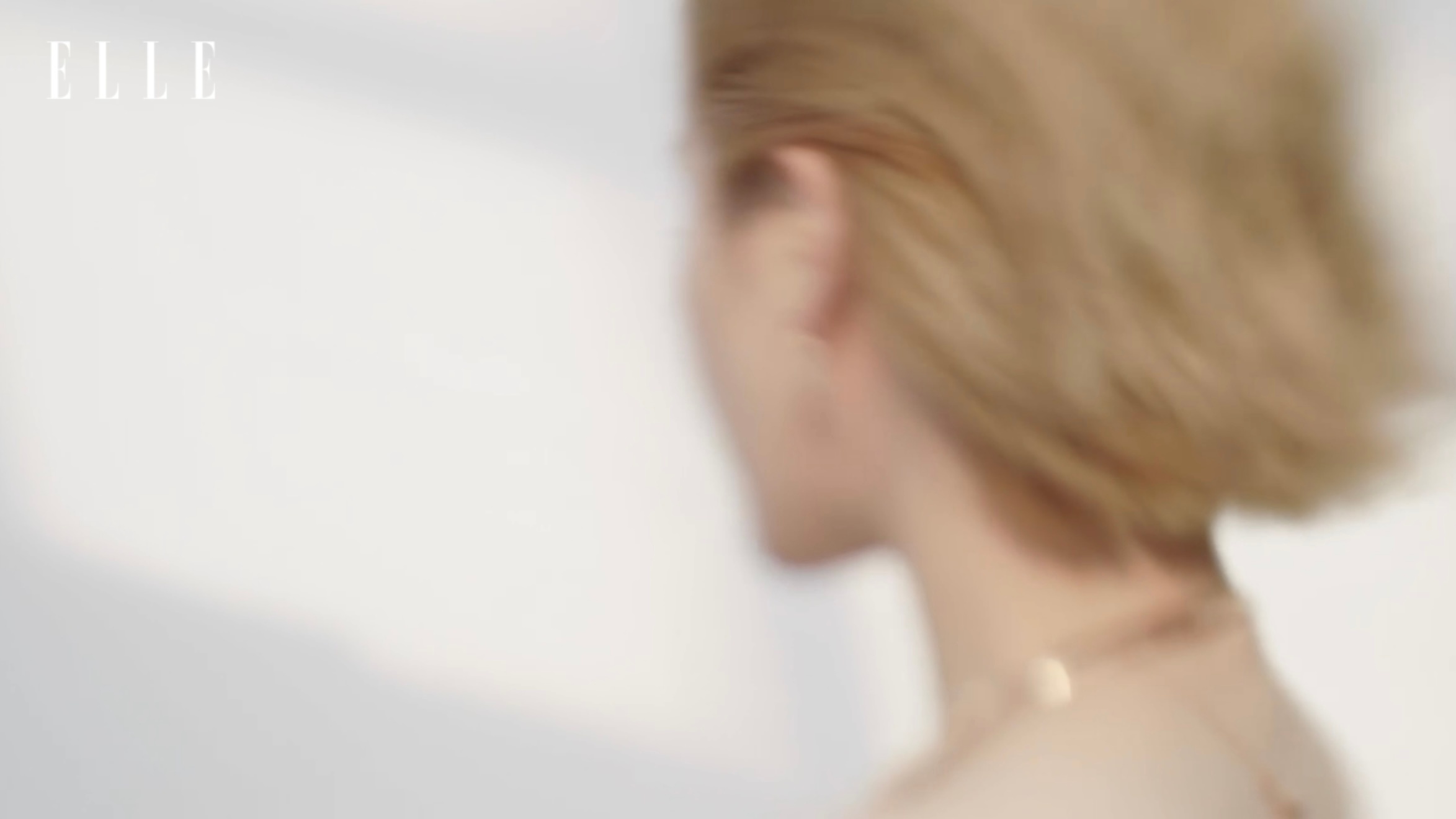 🔥 赵露思首登ELLE封面预告释出！宝格丽重磅推封，瞩目开启全新篇章！一抹惊艳