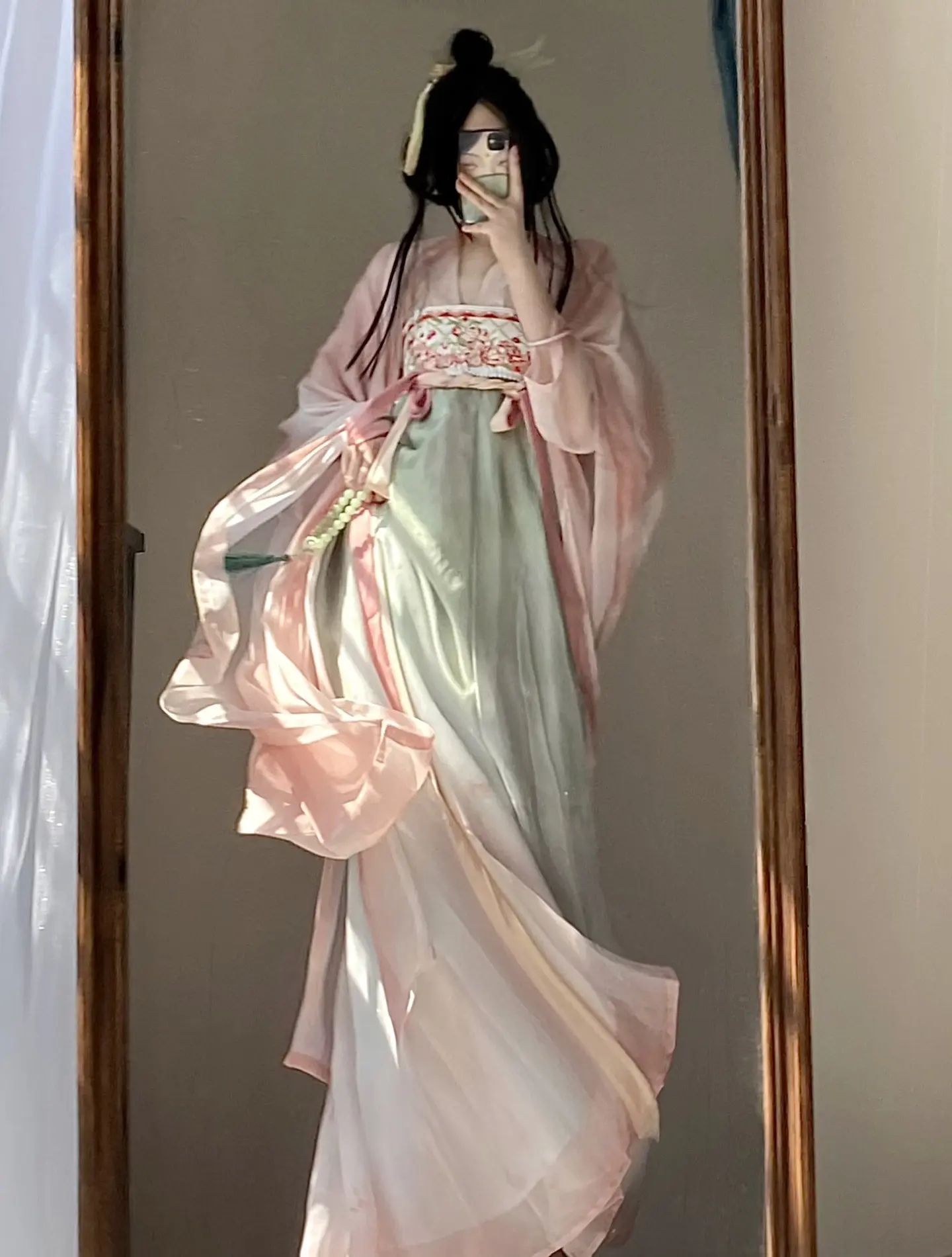“小姐自然是我心中的 常胜将军”