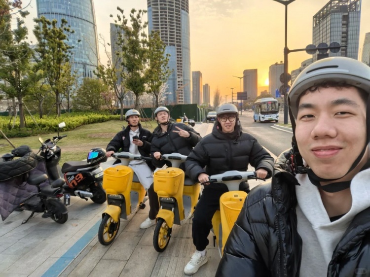 本期未入选中国台北名单！林秉圣晒广厦合照：我队友们太猛了