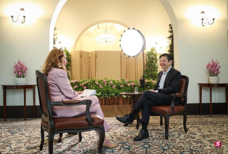 新加坡总理黄循财在英国《金融时报》10月23日刊登的专访中作出两大判断：一、全球
