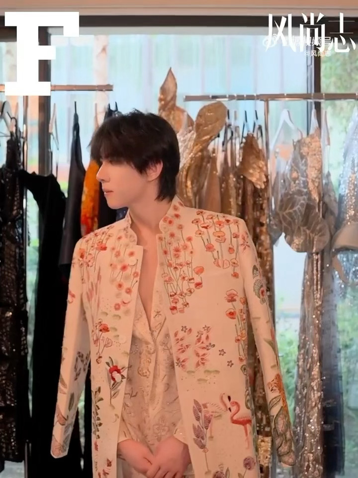 刘轩丞｜Rahul Mishra26秋冬高定大秀刘轩丞 in Rahul Mis