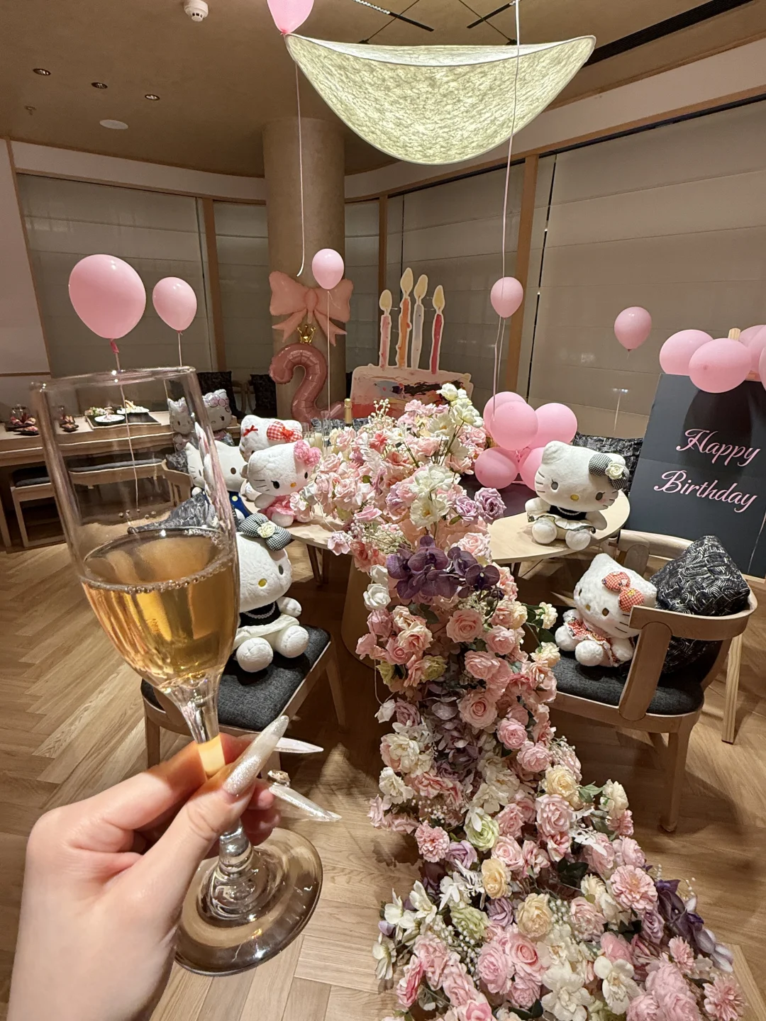 建议杭州有点小钱的姐妹来这里过生日…🎀🥂