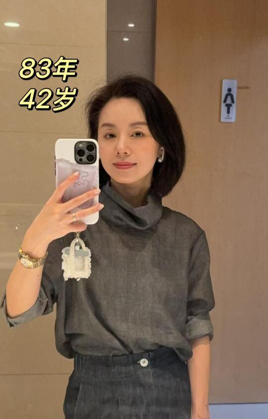 42岁，为远离医美，少吃+养雌5年变回少女