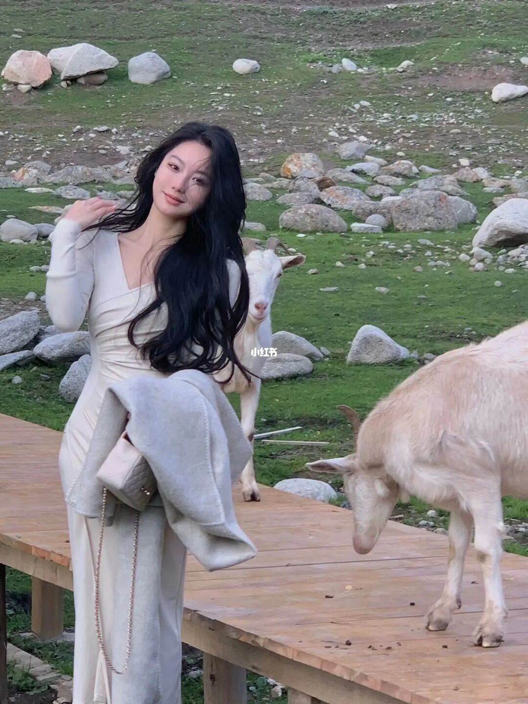 这条显瘦连衣裙我真的穿一次爱一次！！
