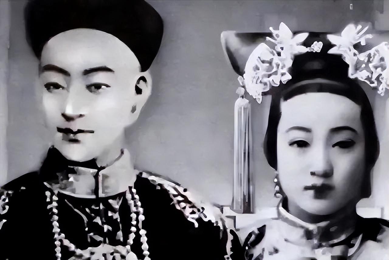 把珍妃扔进井里的太监，晚年回忆时说出心里话：她真的很了不起。1900年8月15日