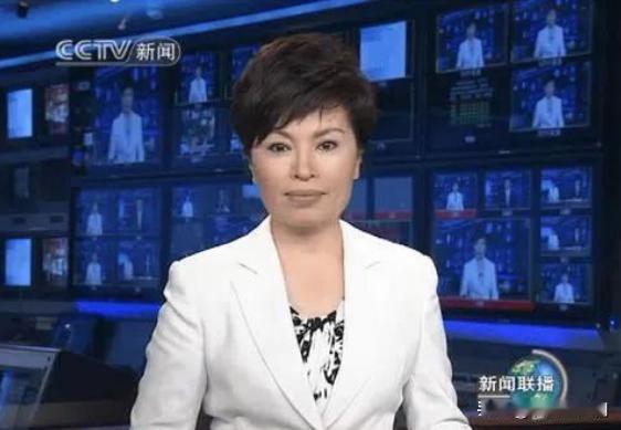 1998年，李瑞英正在准备播音，突然接到儿子坠楼的消息，她忍痛说了一句话。正是这