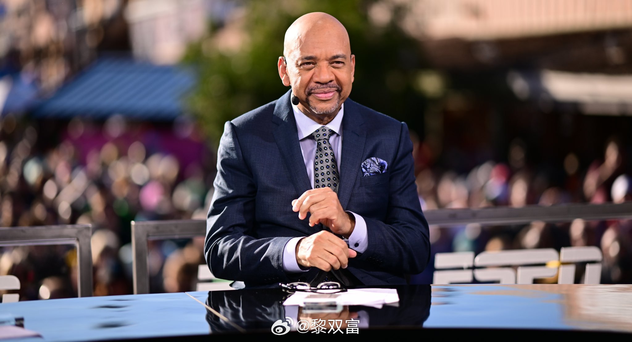 作为MVP投票人，名嘴迈克尔•威尔邦说今年竞争很激烈，他会把第一选位票给杰伦·布