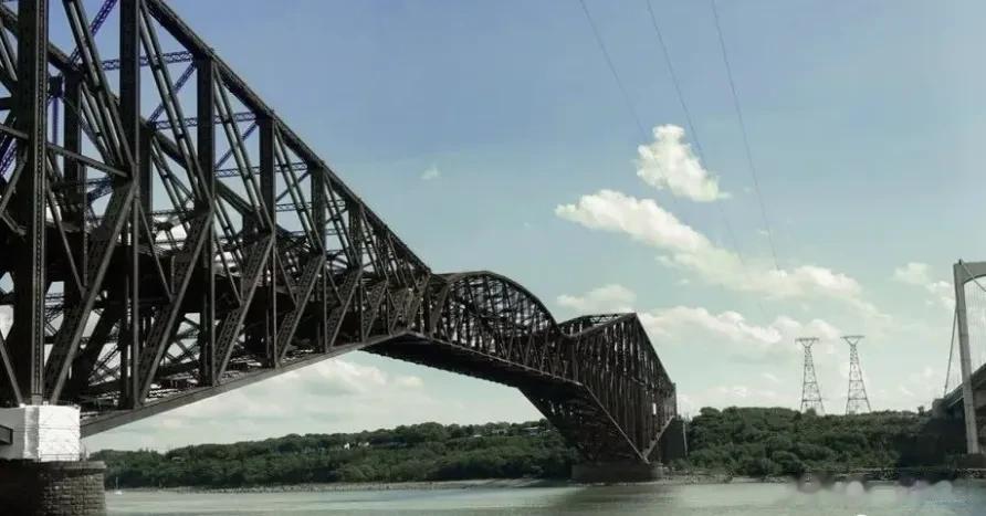 19000吨钢筋“从天而降”，大桥剪彩前穾然垮掉，75人当场身亡

虽然中国在基