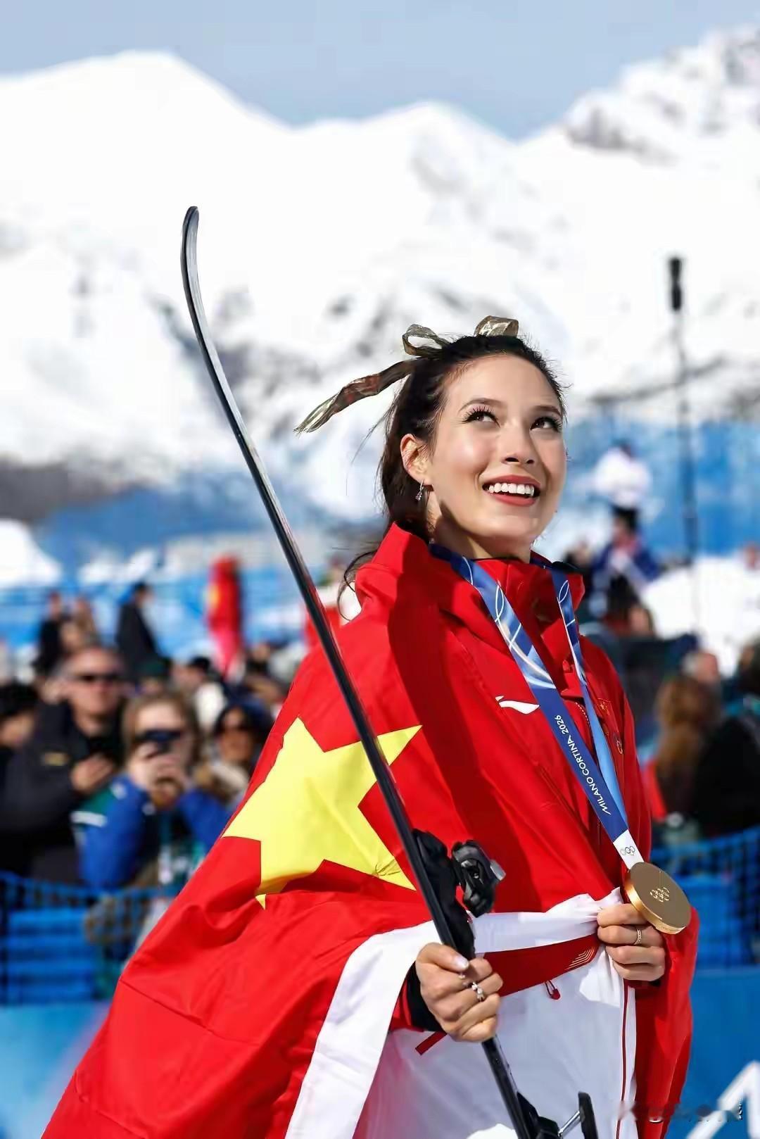 谷爱凌让美国人红眼了，不仅红眼了，也急眼了，从他们的副总统，到他们的财长，再到他