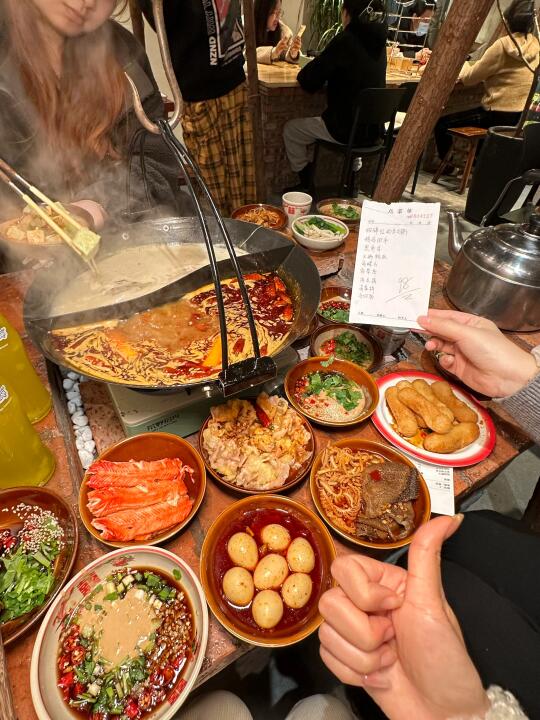 找到了！！藏在福州巷子里的吊炉火锅！！