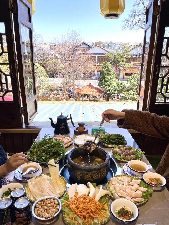 丽江真的太好吃啦！下飞机直奔这里！