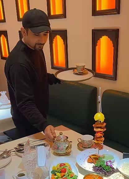 西安印度老板开店免租。想起了聚集在广州的非洲人，广西云南的东南亚人，东南城市的日