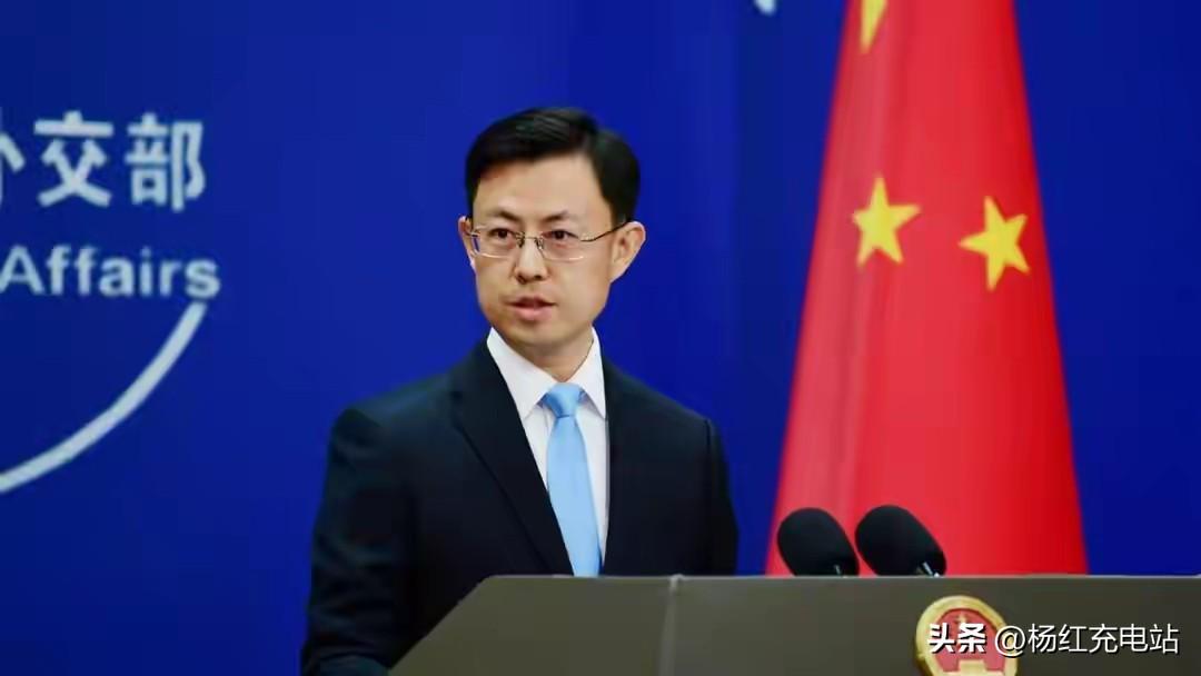 炸锅！特朗普硬刚16国掀贸易战，外交部硬撕谎言：中国不惯着！
 
攻不下伊朗，特